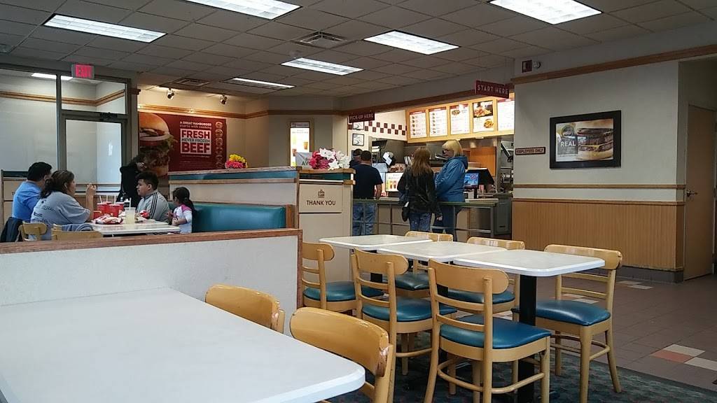 Wendys | restaurant | 5A Northridge Dr, North Windham, CT 06256, USA | 8604569839 OR +1 860-456-9839