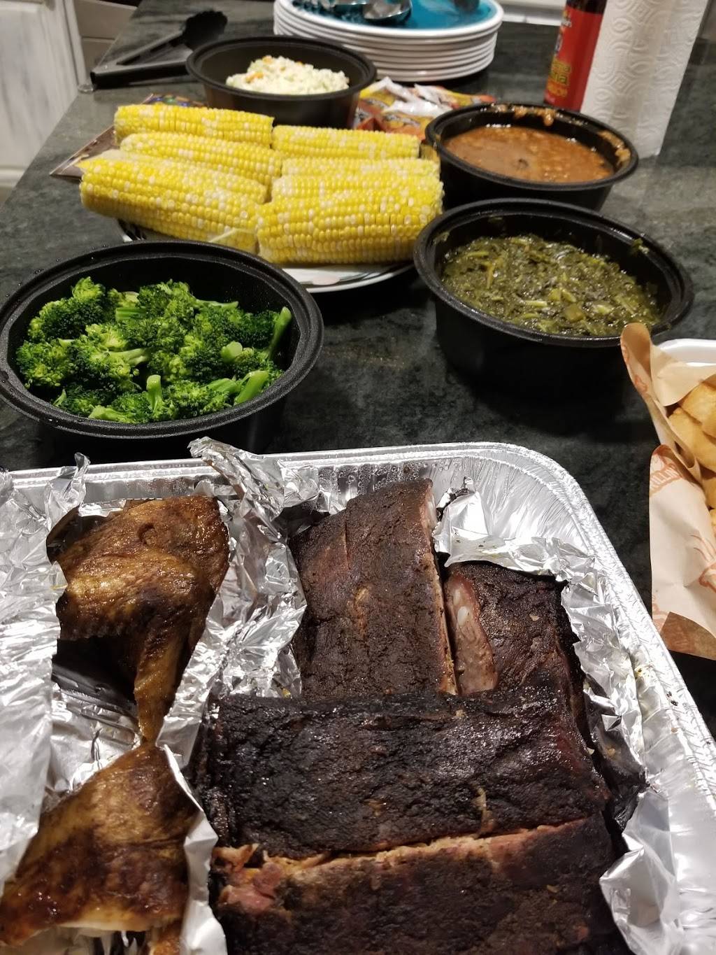 Bubbaque’s BBQ | restaurant | 9990 US-301, Riverview, FL 33569, USA | 8132846520 OR +1 813-284-6520