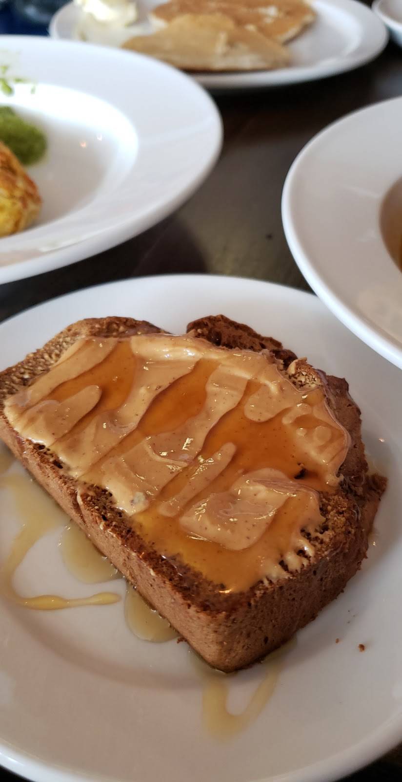 24 Karrot Kitchen | cafe | 7059 Mill Rd, Brecksville, OH 44141, USA | 4406309494 OR +1 440-630-9494