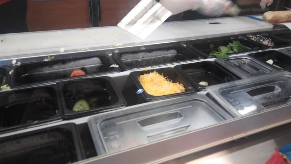 Subway | meal takeaway | 3301 E Harry St, Wichita, KS 67218, USA | 3166861769 OR +1 316-686-1769