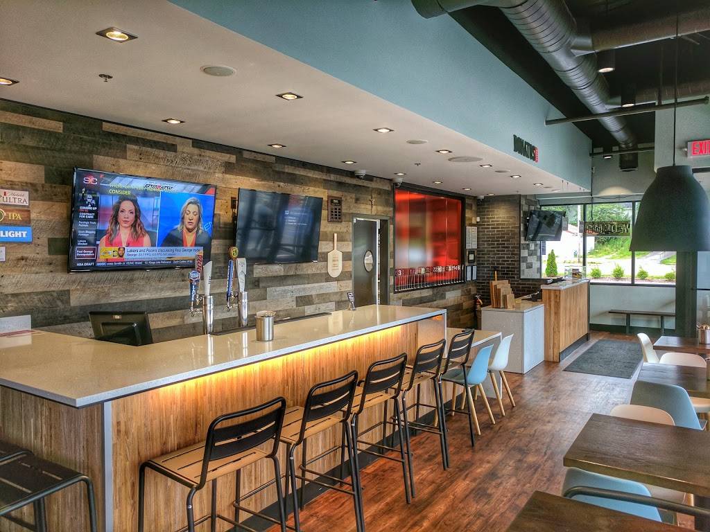 Donatos Pizza | restaurant | 2601 W Parrish Ave, Owensboro, KY 42301, USA | 2708550801 OR +1 270-855-0801