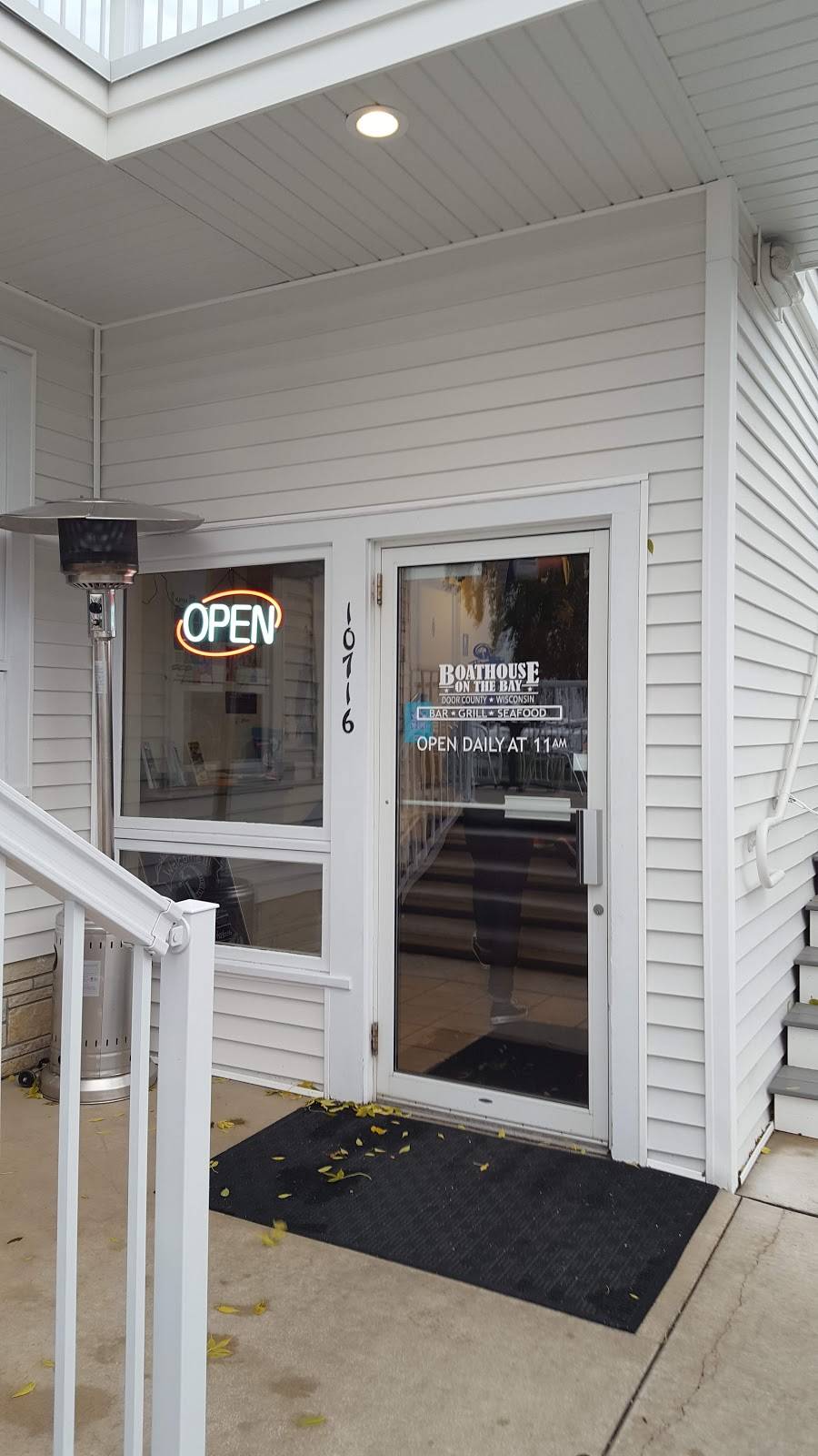 Boathouse On The Bay | restaurant | 10716 N Bay Shore Dr, Sister Bay, WI 54234, USA | 9208543223 OR +1 920-854-3223