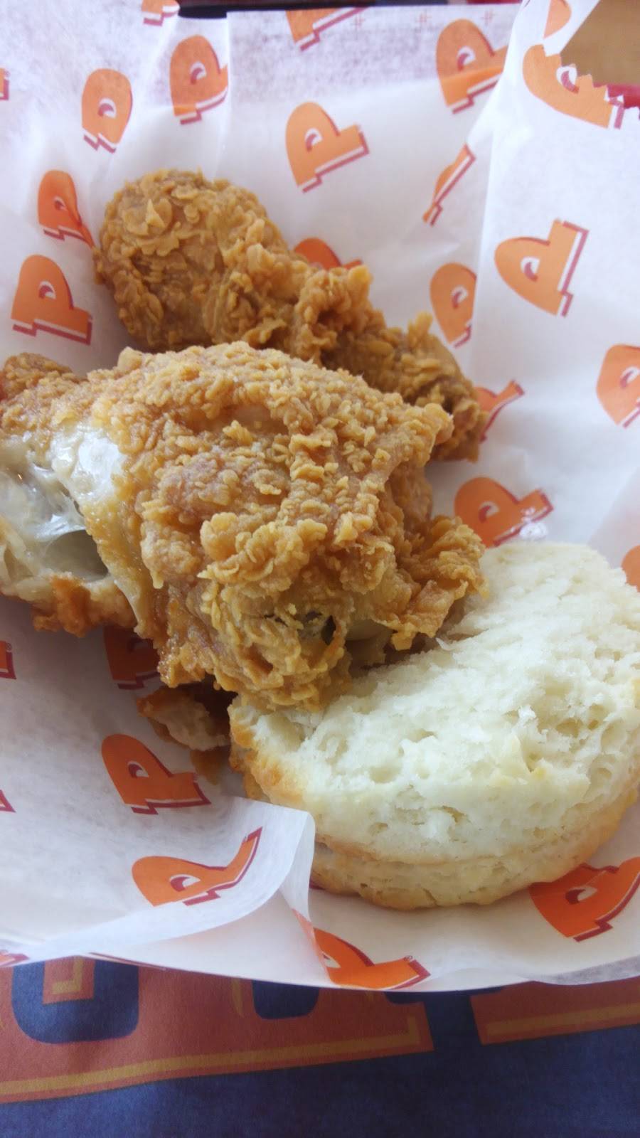 Popeyes Louisiana Kitchen | restaurant | 2108 Wall St, Spring Hill, TN 37174, USA | 6153021988 OR +1 615-302-1988