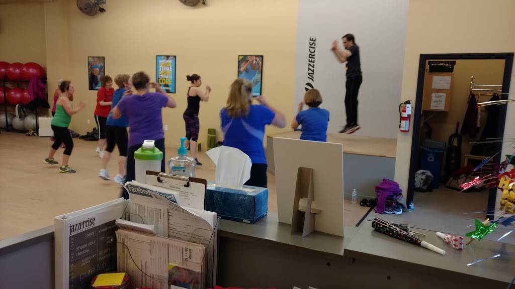 Subway | restaurant | 4166 S 108th St, Milwaukee, WI 53228, USA | 4144258000 OR +1 414-425-8000