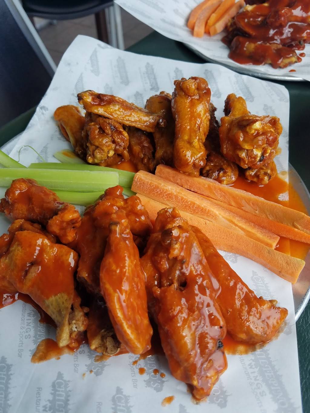 Chiltepinos Wings Rosarito Mall | restaurant | Carretera Tijuana - Ensenada 300, Rosarito Mall, Parcelas, 22000 Rosarito, B.C., Mexico | 016616139372 OR +52 661 613 9372