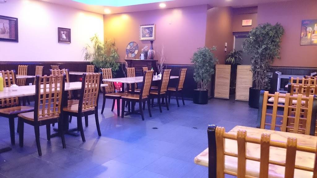 Miss Saigon Restaurant | restaurant | 12058 Collegiate Way #11, Orlando, FL 32817, USA | 4073060840 OR +1 407-306-0840