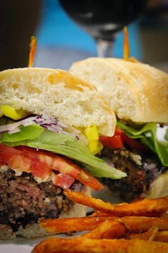 Pammies Sammies | cafe | 7000 Dr Phillips Blvd, Orlando, FL 32819, USA | 4077303212 OR +1 407-730-3212