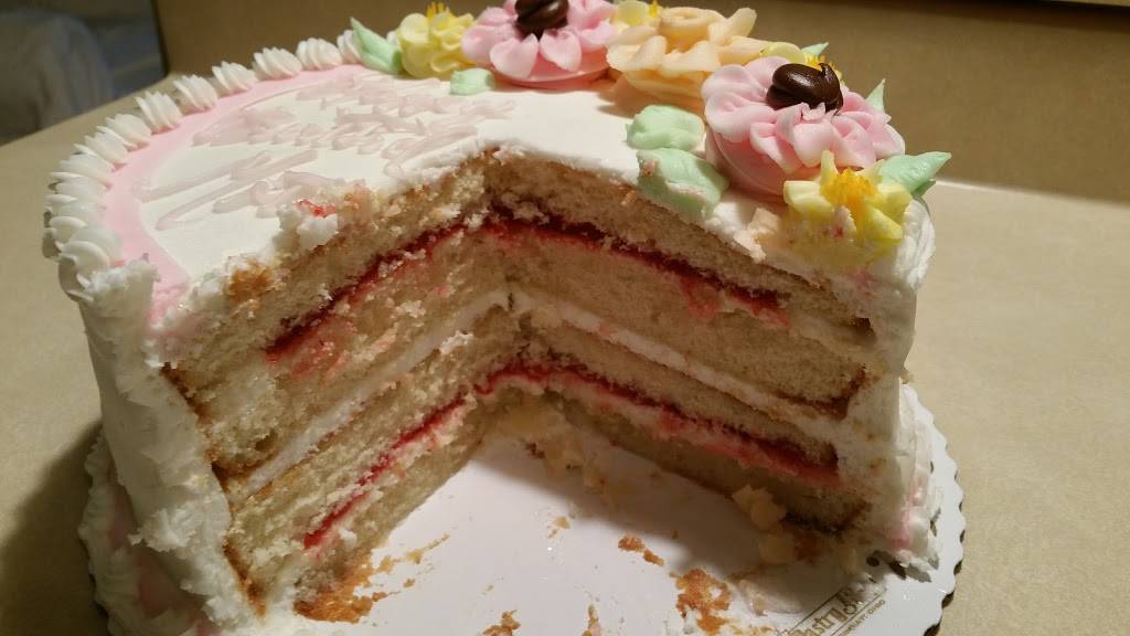 Servatii Pastry Shop 8 Mile | bakery | 8315 Beechmont Ave, Cincinnati, OH 45255, USA | 5134746840 OR +1 513-474-6840