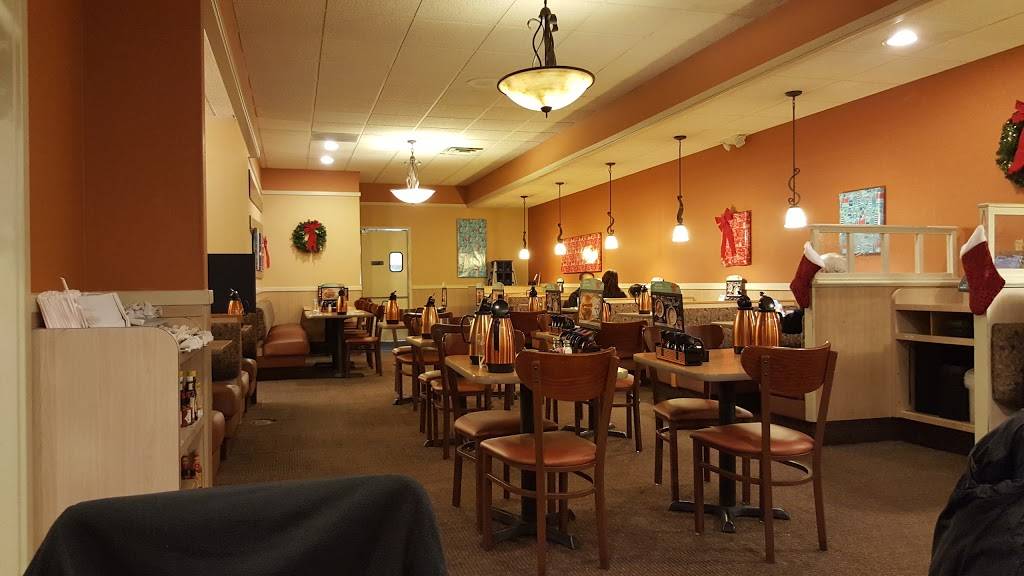 IHOP | restaurant | 2398 Junipero Serra Blvd, Daly City, CA 94015, USA | 6509928887 OR +1 650-992-8887