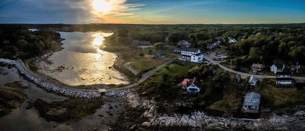 Craignair Inn and Restaurant | restaurant | 5 3rd St, Spruce Head, ME 04859, USA | 2075947644 OR +1 207-594-7644