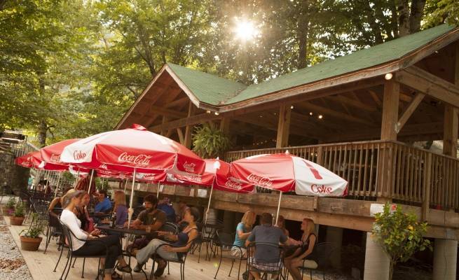 Big Wesser | restaurant | 13077 W Hwy 19, Bryson City, NC 28713, USA | 8889057238 OR +1 888-905-7238