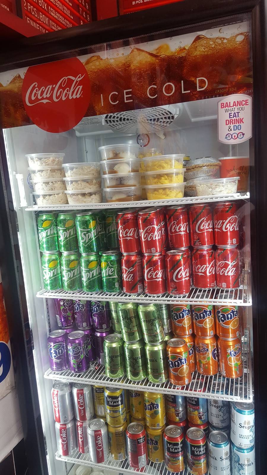 Kennedy Fried Chicken pizza | restaurant | 2115 Grand Concourse, The Bronx, NY 10453, USA | 7183294138 OR +1 718-329-4138