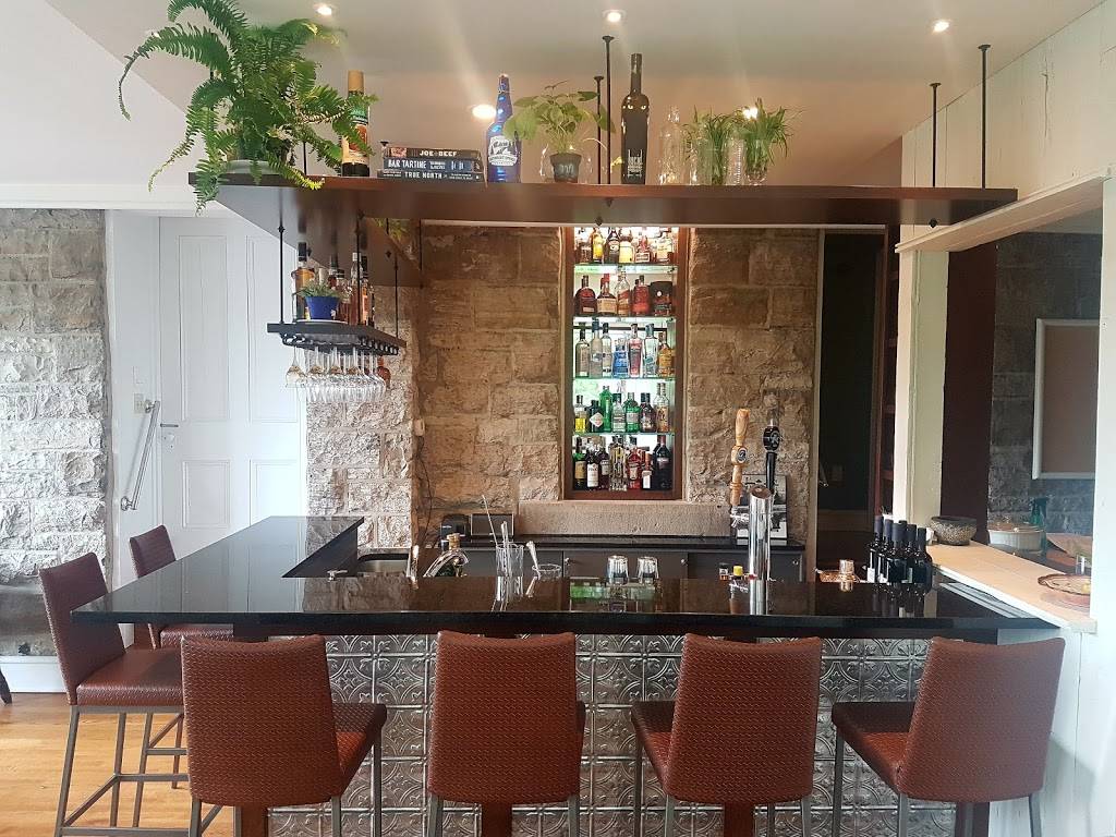 Almonte Riverside Inn & Almonte Lobby Bar | restaurant | 81 Queen St, Almonte, ON K0A 1A0, Canada | 6134612745 OR +1 613-461-2745