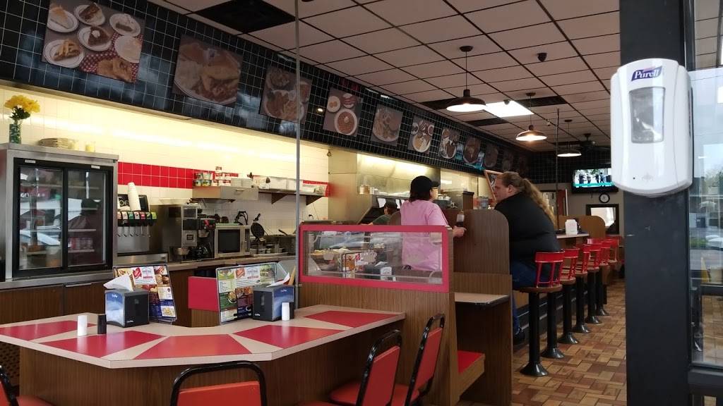 Royal Waffle King | restaurant | 1200 N, US-25E Scenic, Middlesboro, KY 40965, USA | 6062485003 OR +1 606-248-5003