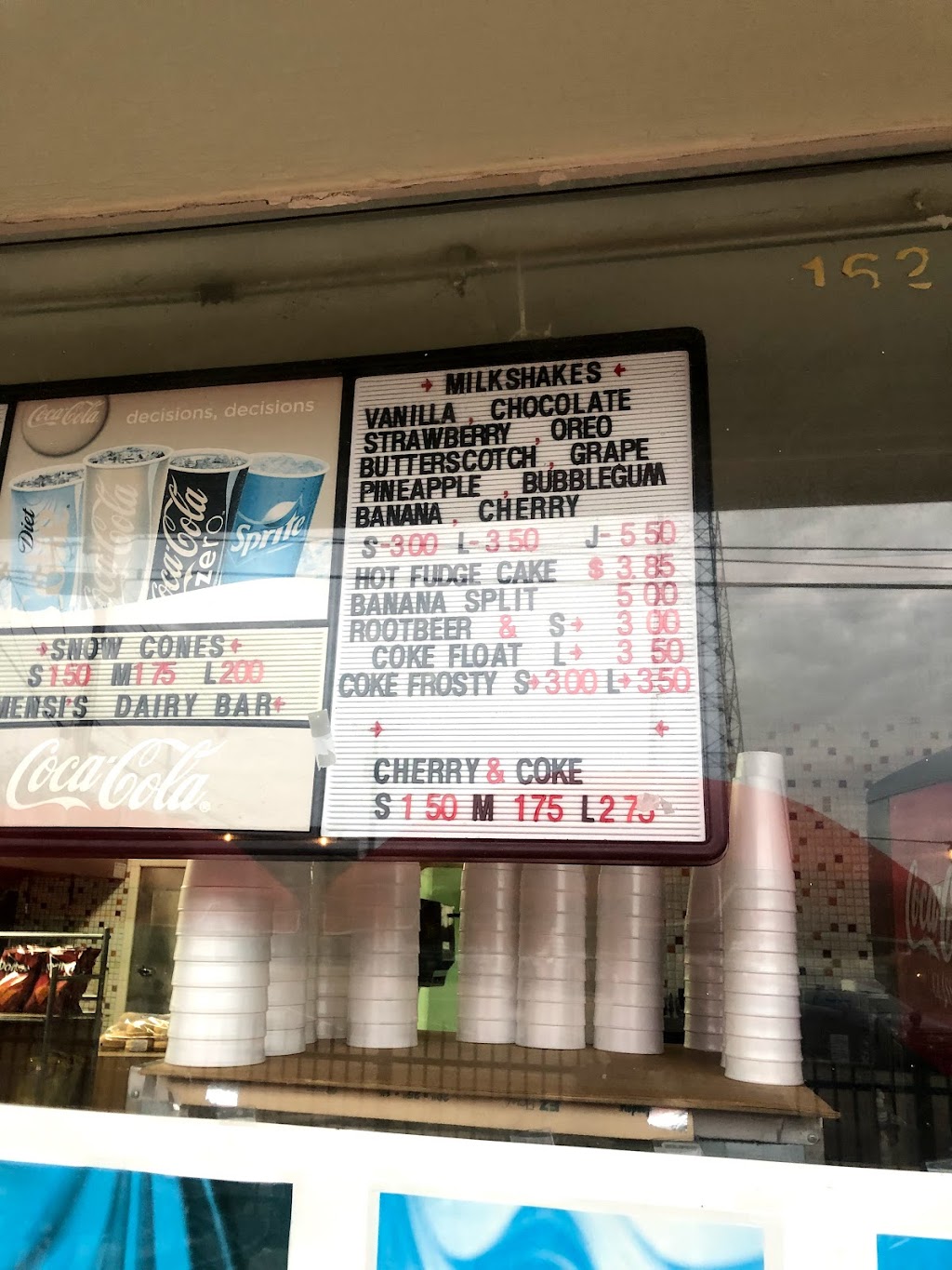 Mensis Dairy Bar | restaurant | 162 Washington St, Collierville, TN 38017, USA | 9018532161 OR +1 901-853-2161