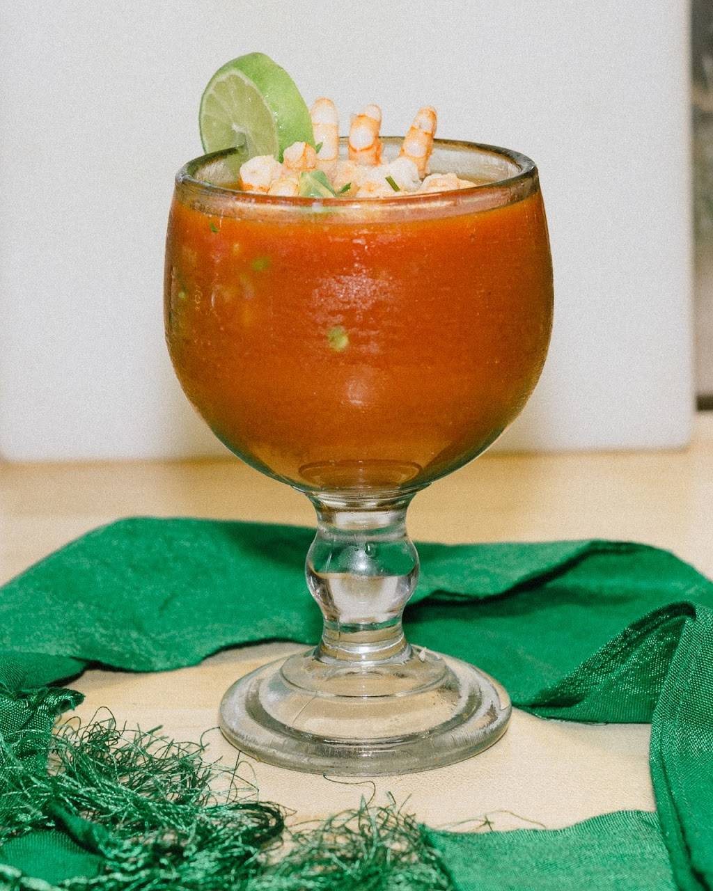 Jennifer taqueria | restaurant | 1929 Latham St, Mountain View, CA 94040, USA | 6509645584 OR +1 650-964-5584