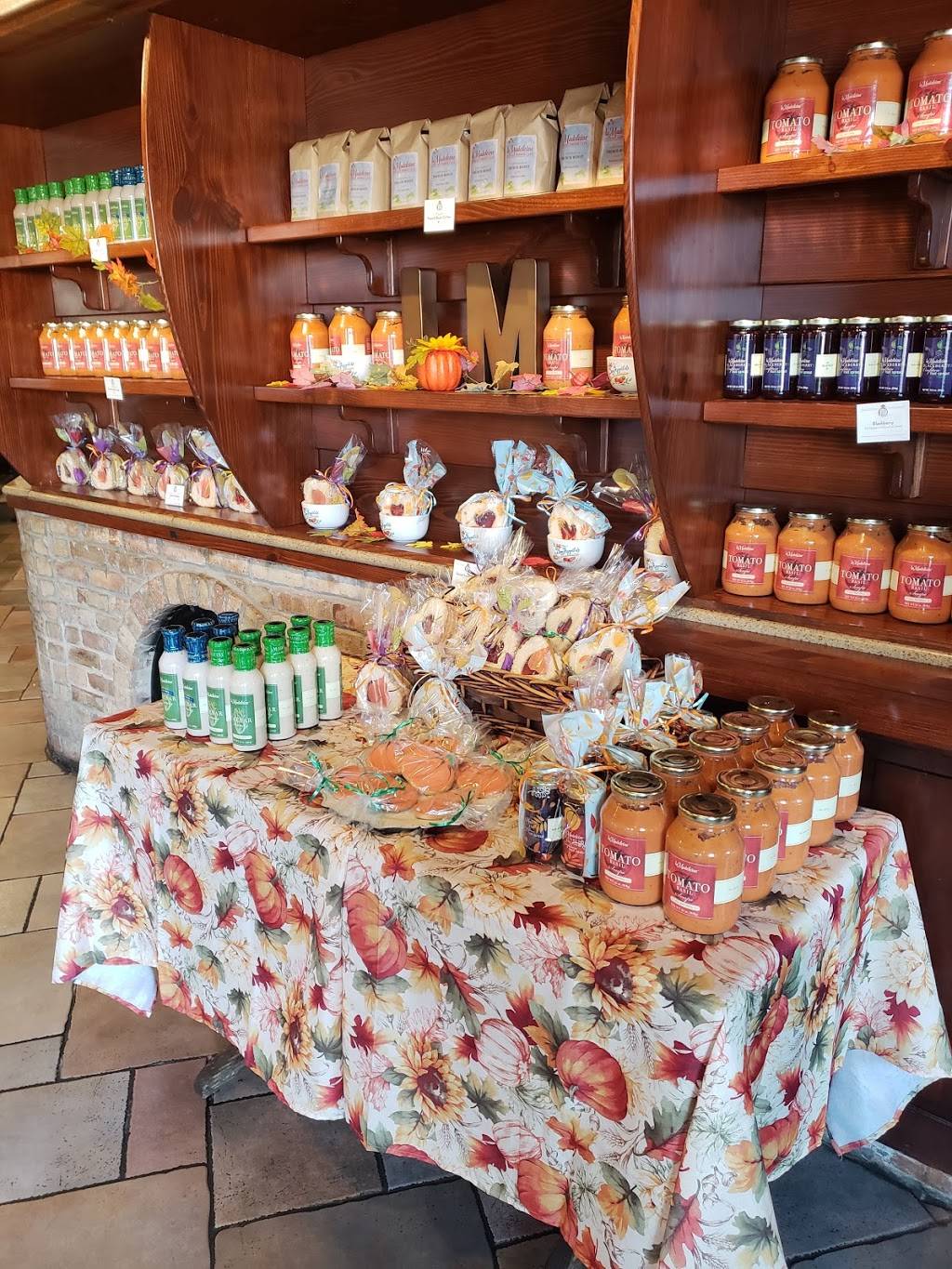 la Madeleine French Bakery & Cafe Carillon | bakery | 10001 Westheimer Rd #2123, Houston, TX 77042, USA | 7132667686 OR +1 713-266-7686