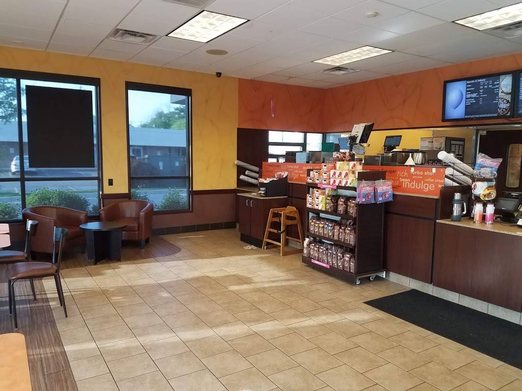 Dunkin | bakery | 5480 S 108th St, Hales Corners, WI 53130, USA | 4145250115 OR +1 414-525-0115