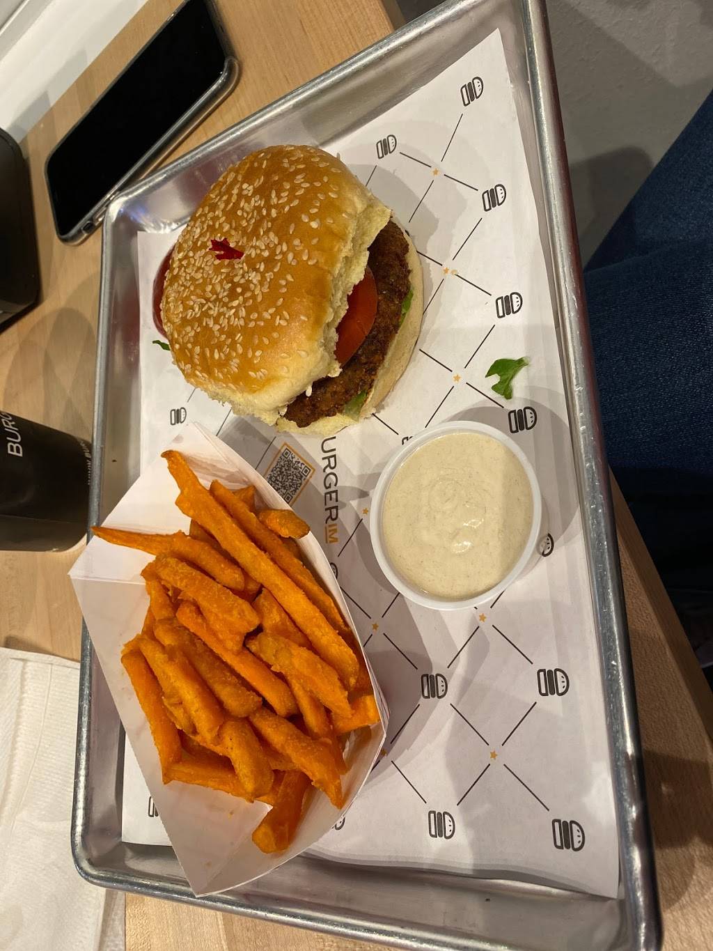 BurgerIm | restaurant | 2561 Countryside Blvd #4, Clearwater, FL 33761, USA | 7274006155 OR +1 727-400-6155