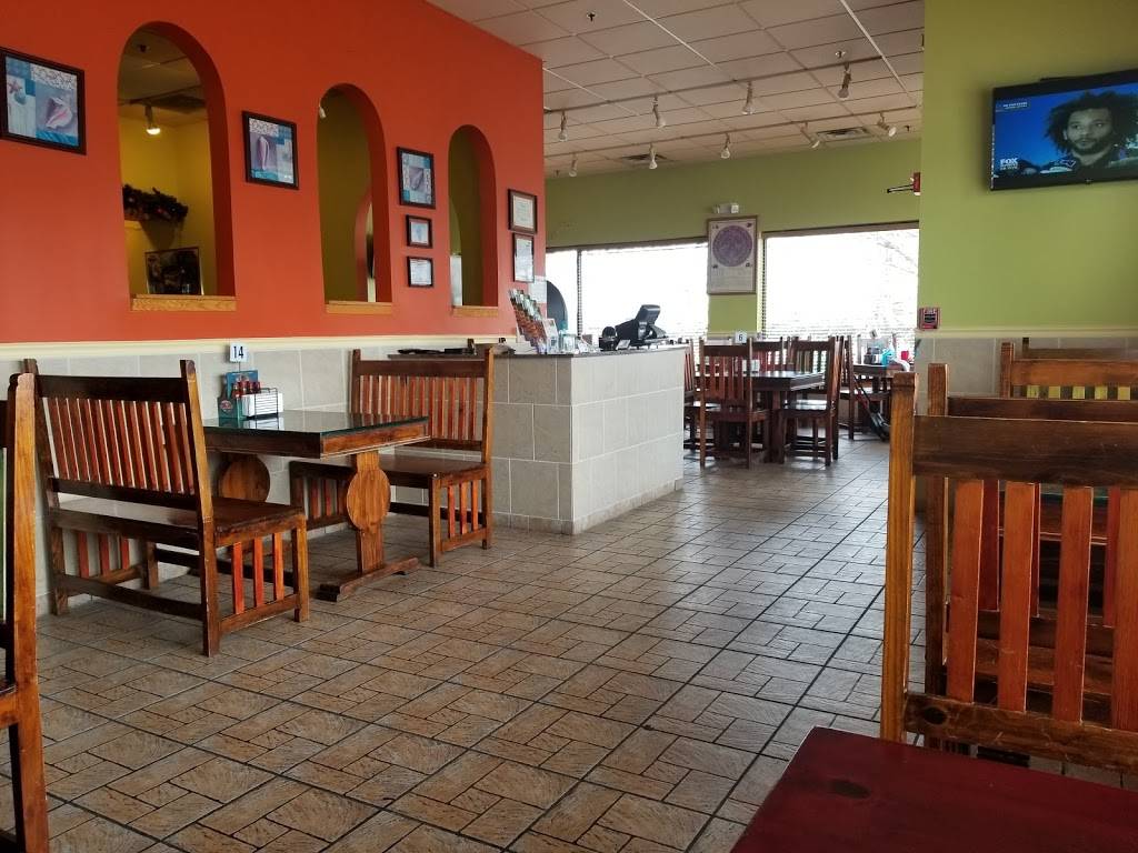 Las Islas Marias | restaurant | 784 W Dundee Rd, Wheeling, IL 60090, USA | 8479474500 OR +1 847-947-4500
