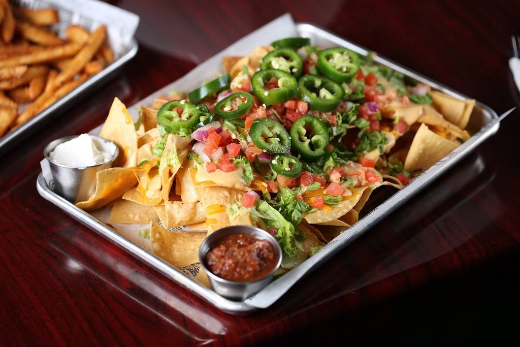 Grand Tavern Livonia | restaurant | 37714 Six Mile Rd, Livonia, MI 48152, USA | 7347445666 OR +1 734-744-5666