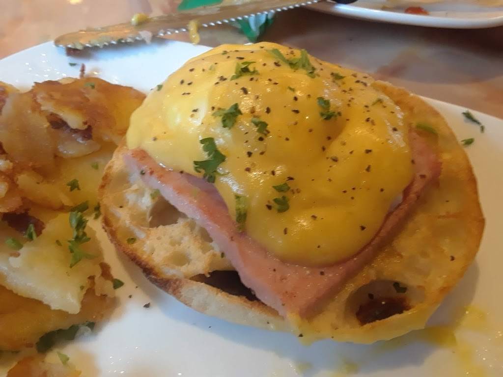 Bull & Bear Restaurant | restaurant | 462 Union Blvd, Allentown, PA 18109, USA | 6104325230 OR +1 610-432-5230