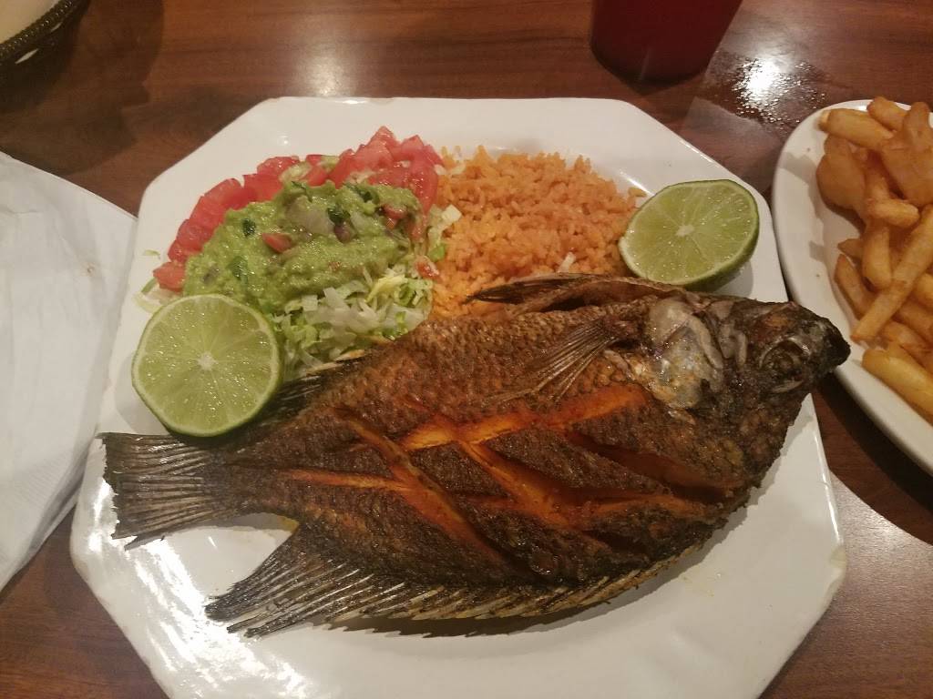 El Saltillo Mexican Restaurant | restaurant | 920 Cedar Lake Rd E1 Cedar, Popps Plaza, Biloxi, MS 39532, USA | 2283962121 OR +1 228-396-2121