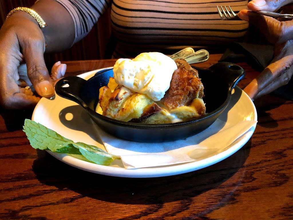 Carrabbas Italian Grill | restaurant | 1900 SW Fountainview Blvd, Port St. Lucie, FL 34986, USA | 7723445897 OR +1 772-344-5897