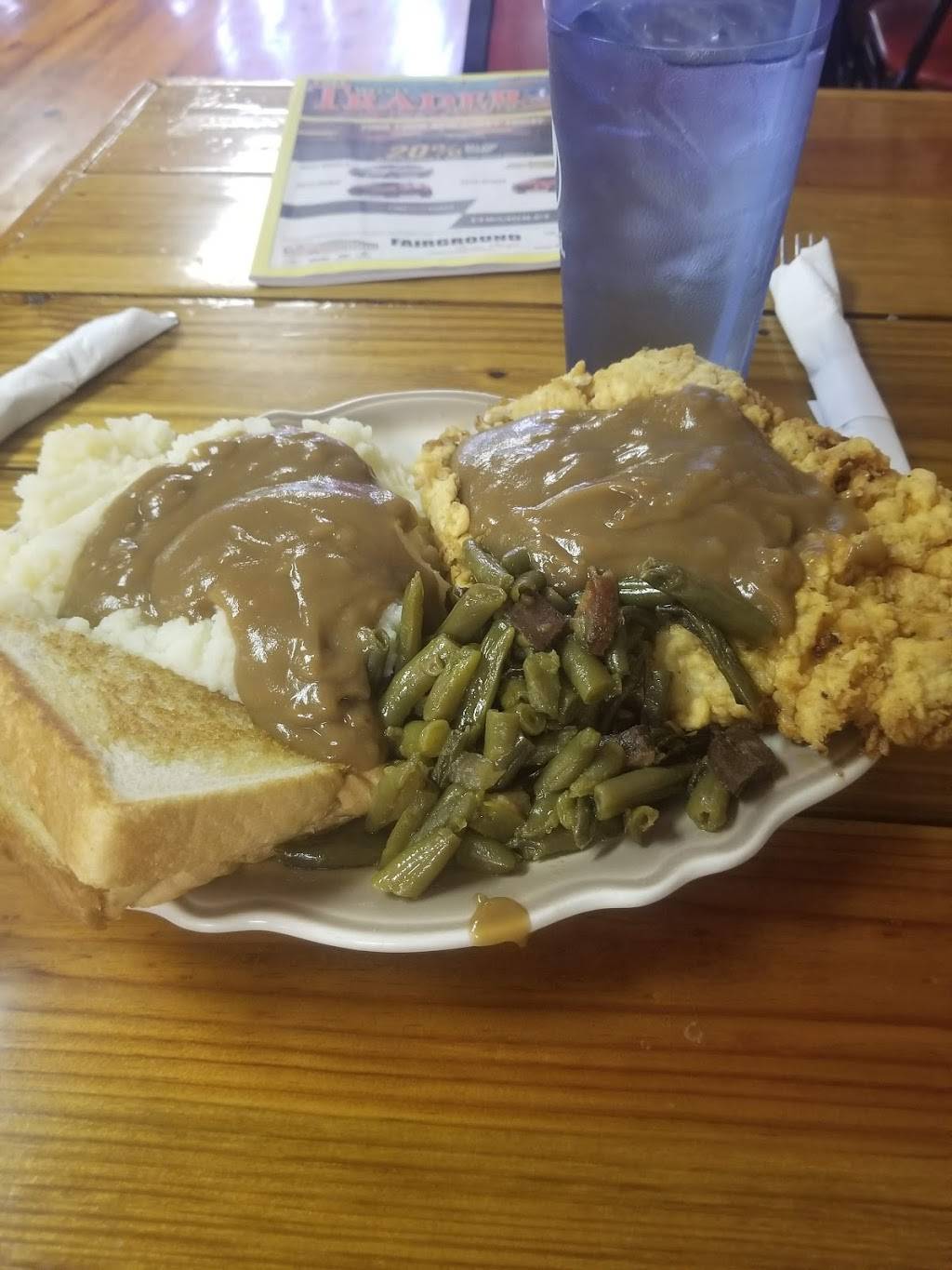 Robins Place | restaurant | 110 Main St, Stoutland, MO 65567, USA | 4172863222 OR +1 417-286-3222