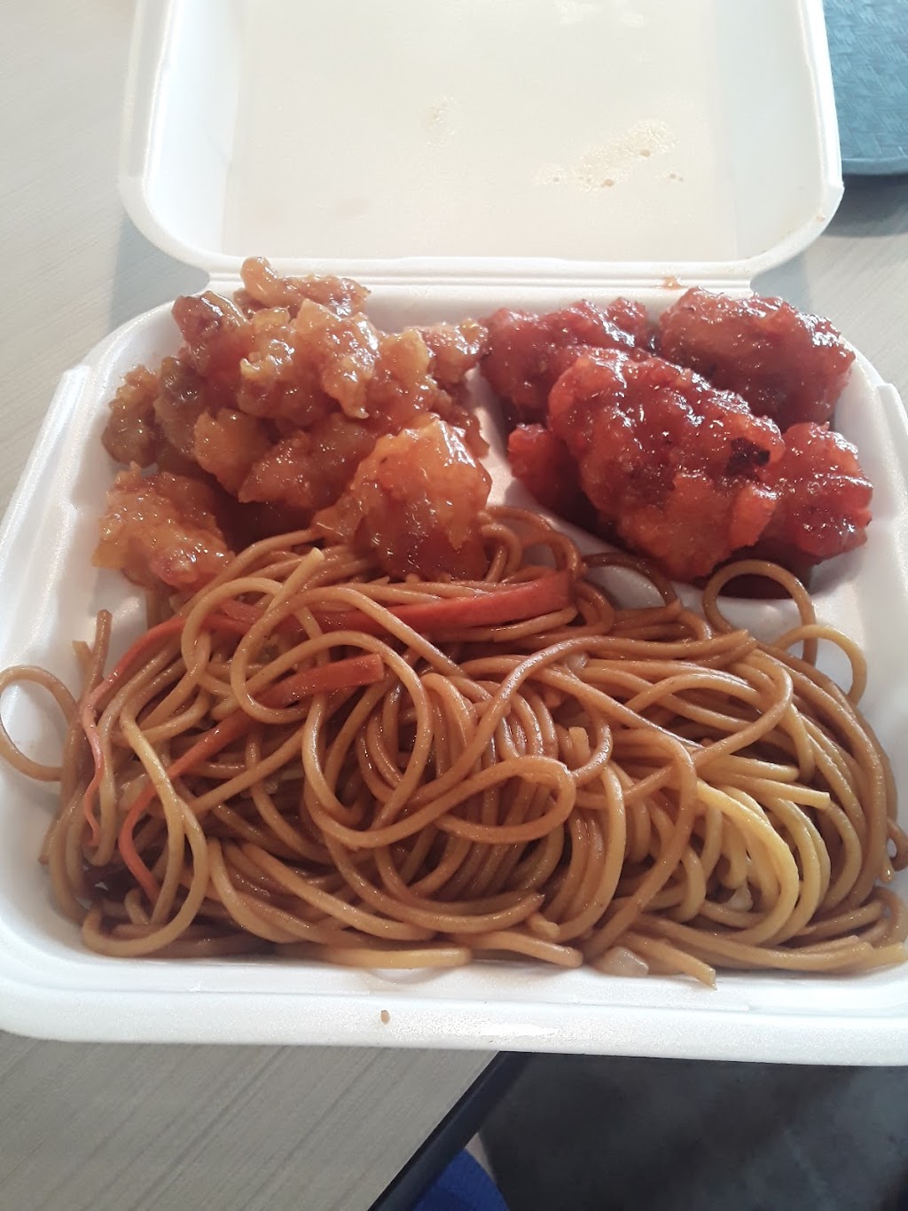 Asian Cuisine Express | restaurant | 500 S 13th St, Norfolk, NE 68701, USA | 4023702070 OR +1 402-370-2070