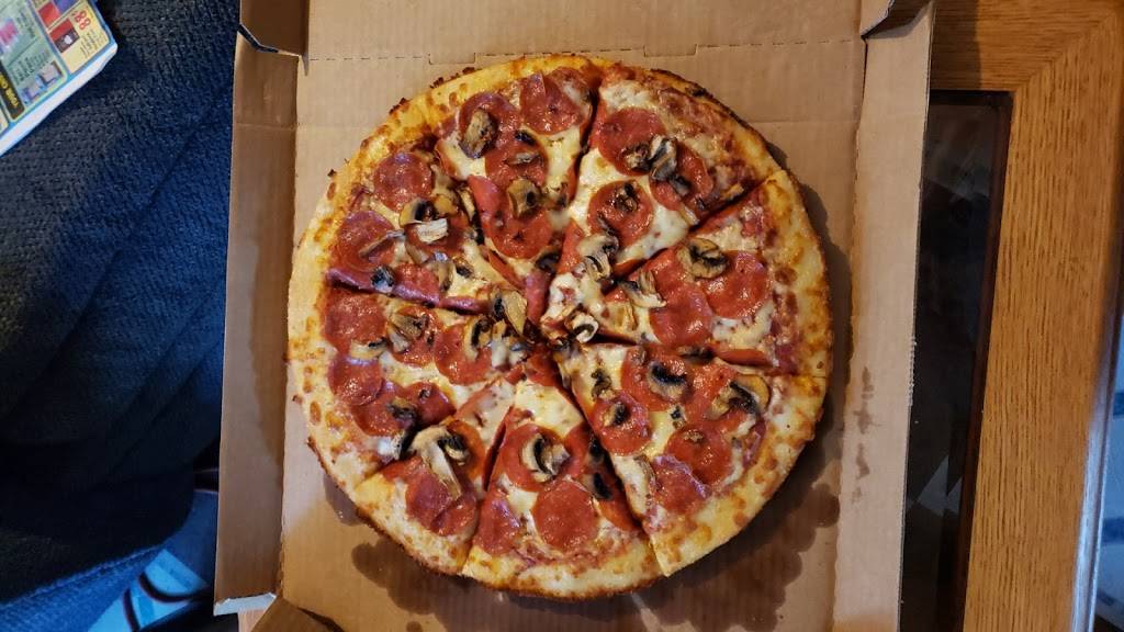 Pizza Hut | meal takeaway | 7002 Biddulph Ave, Brooklyn, OH 44144, USA | 2167419777 OR +1 216-741-9777