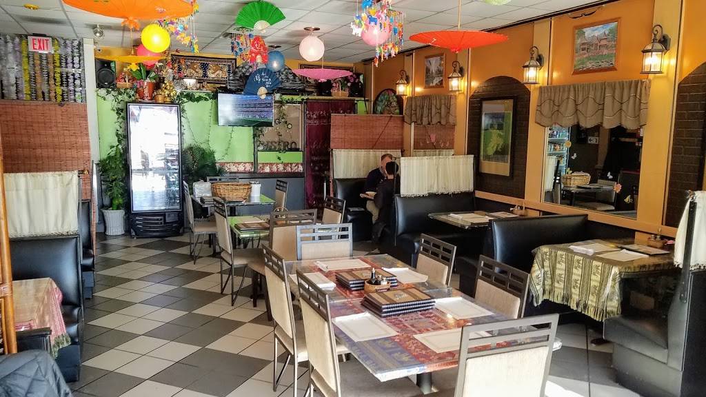 Thai Bistro | restaurant | 2055 28th St SE #9, Grand Rapids, MI 49508, USA | 6164520065 OR +1 616-452-0065