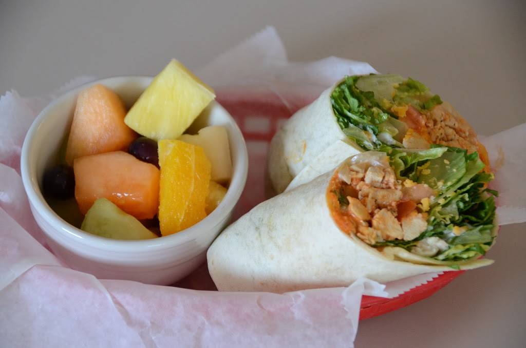 Tylers Tender Railroad Restaurant | restaurant | 350 East U.S. 30, Schererville, IN 46375, USA | 2193225590 OR +1 219-322-5590