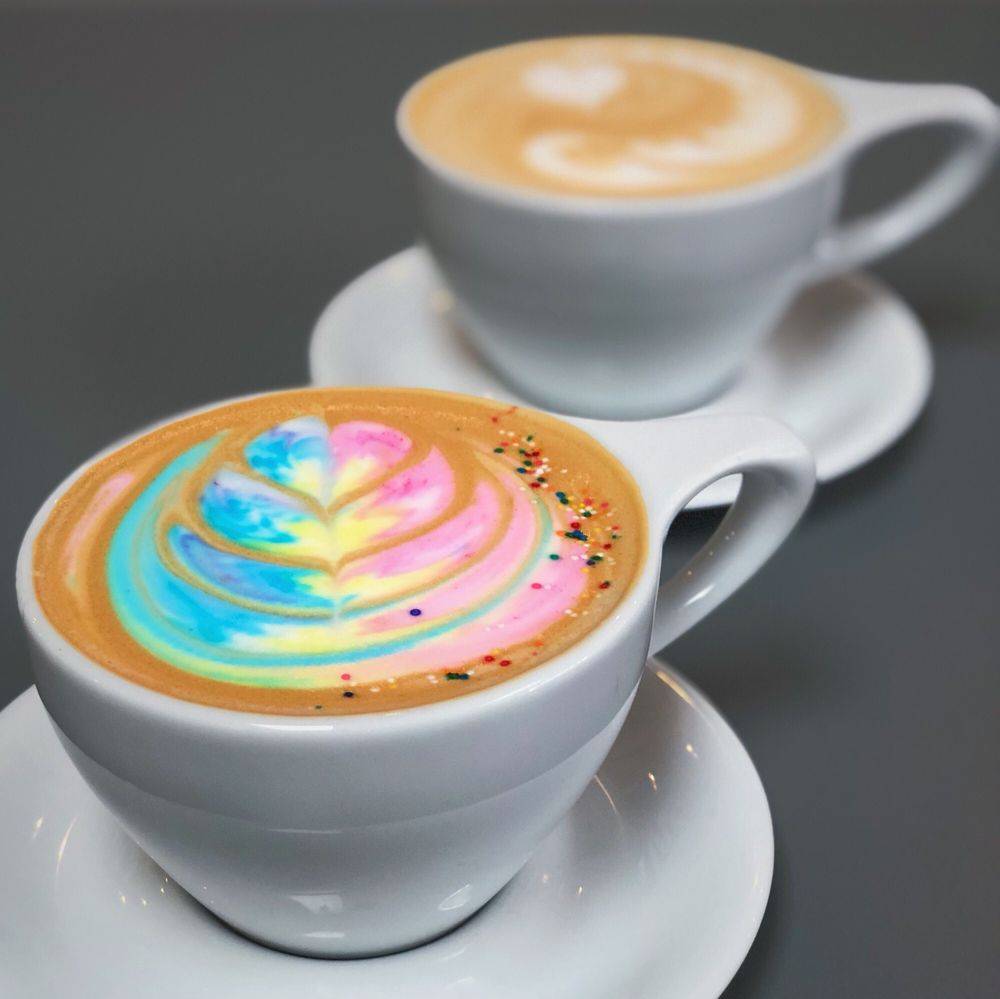 Starbucks | cafe | 111 East Chestnut, Chicago, IL 60611, USA | 3126423971 OR +1 312-642-3971