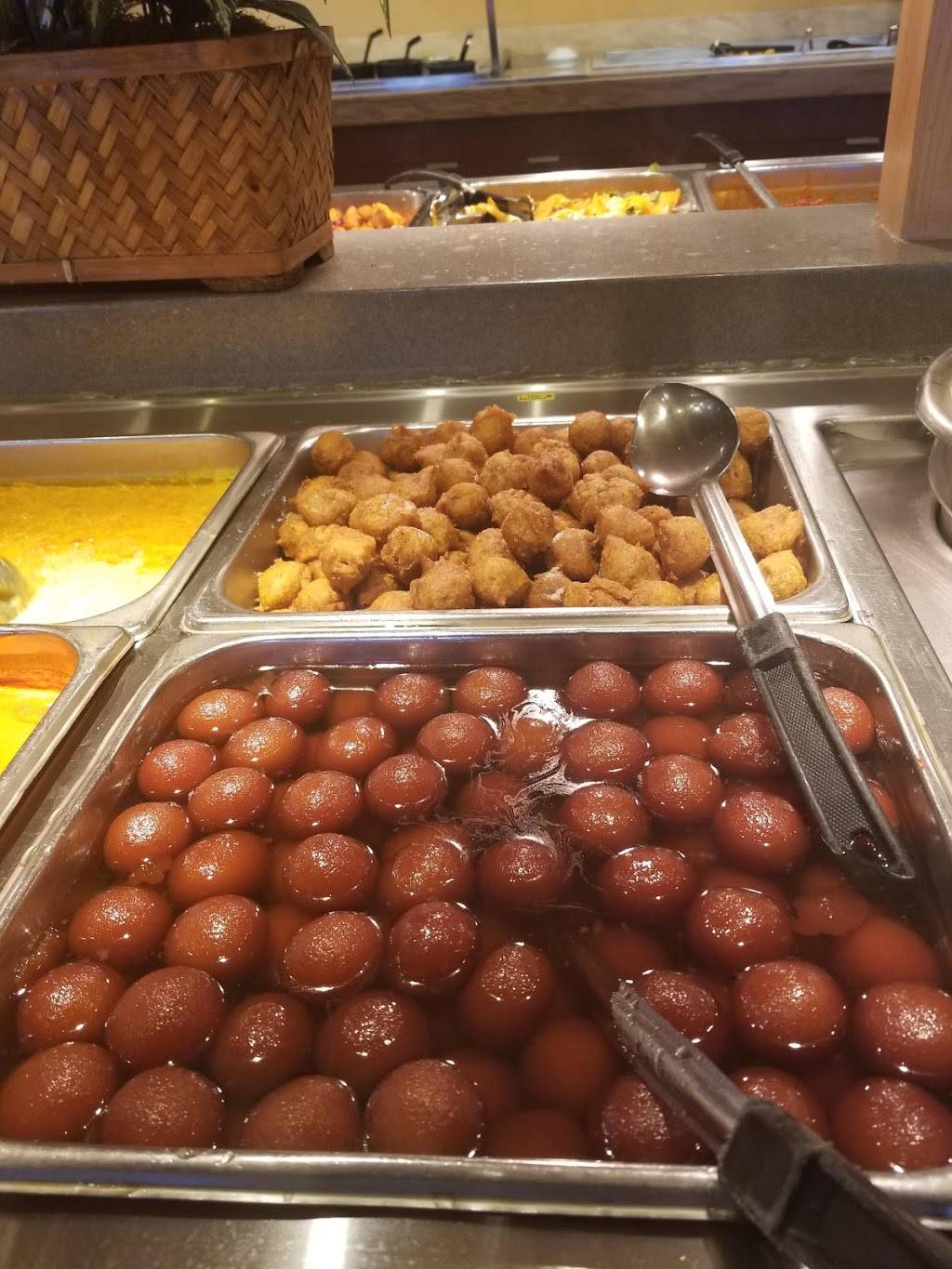 Yak & Yeti Bar and Restaurant | restaurant | 8665 Sheridan Boulevard, Westminster, CO 80003, USA | 3034261976 OR +1 303-426-1976