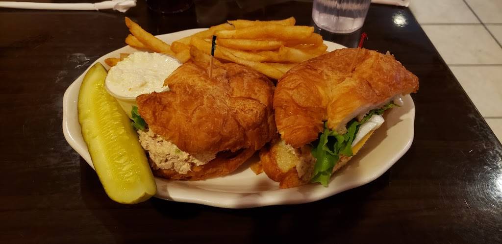 Marsh Road Diner | restaurant | 407 Marsh Rd, Wilmington, DE 19809, USA | 3027626030 OR +1 302-762-6030