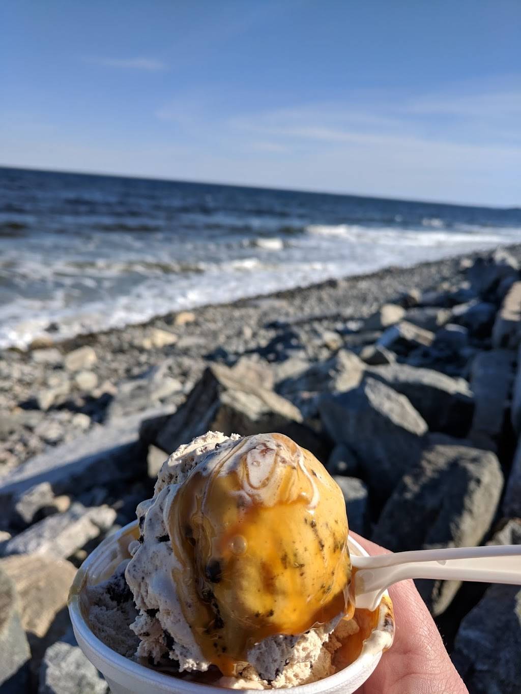 The Beach Plum | restaurant | 16 Ocean Blvd, North Hampton, NH 03862, USA | 6039647451 OR +1 603-964-7451