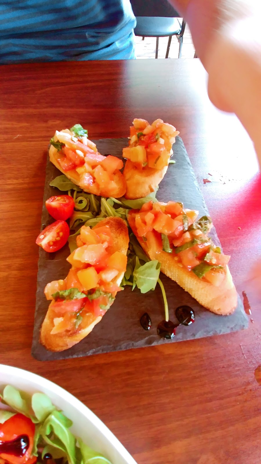 Vitaliano Pizza Pasta & More | restaurant | 398 E Hickory Ave, Crestview, FL 32536, USA | 8504231466 OR +1 850-423-1466