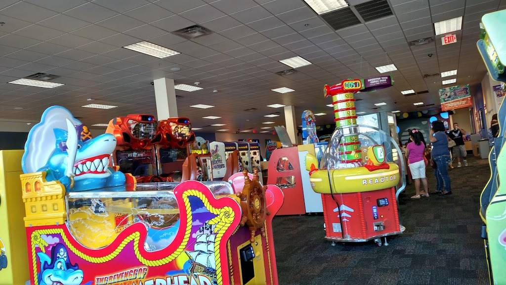 Chuck E. Cheese | restaurant | 145 E. Tevis St., Winchester, VA 22601, USA | 5406625166 OR +1 540-662-5166