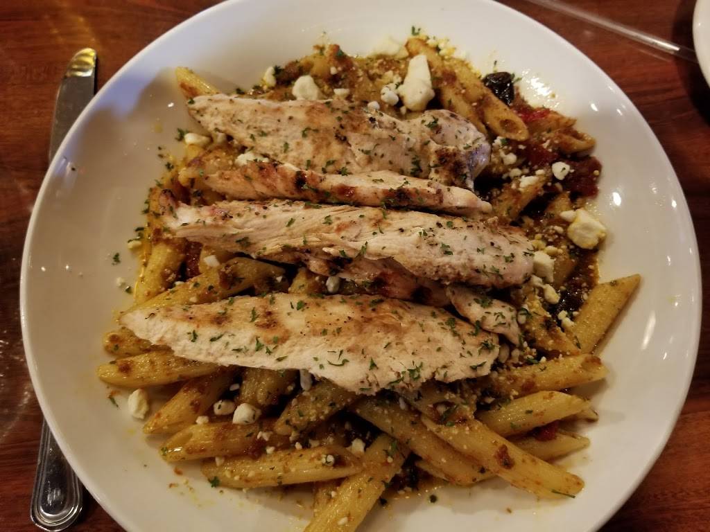 Pasquales Italian Restaurant | restaurant | 242 Main St, East Aurora, NY 14052, USA | 7166550100 OR +1 716-655-0100