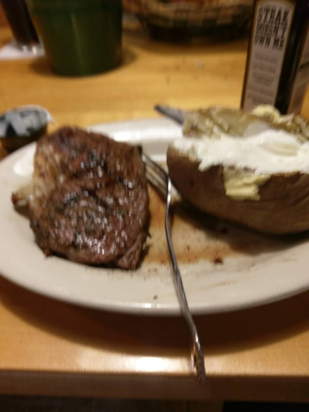 Dakotas Roadhouse | restaurant | 28 Stoneridge Dr, Chillicothe, OH 45601, USA | 7407727427 OR +1 740-772-7427