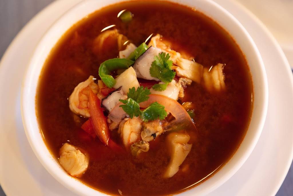 Lapa Lapa Seafood & Drinks | restaurant | 500 Thorn Ave, El Paso, TX 79912, USA | 9152605272 OR +1 915-260-5272