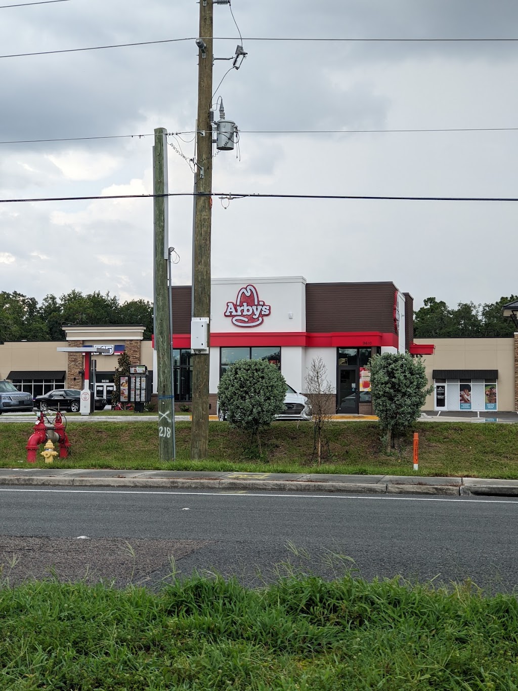 Arbys | meal takeaway | 9610 FL-64, Bradenton, FL 34212, USA | 9418968844 OR +1 941-896-8844