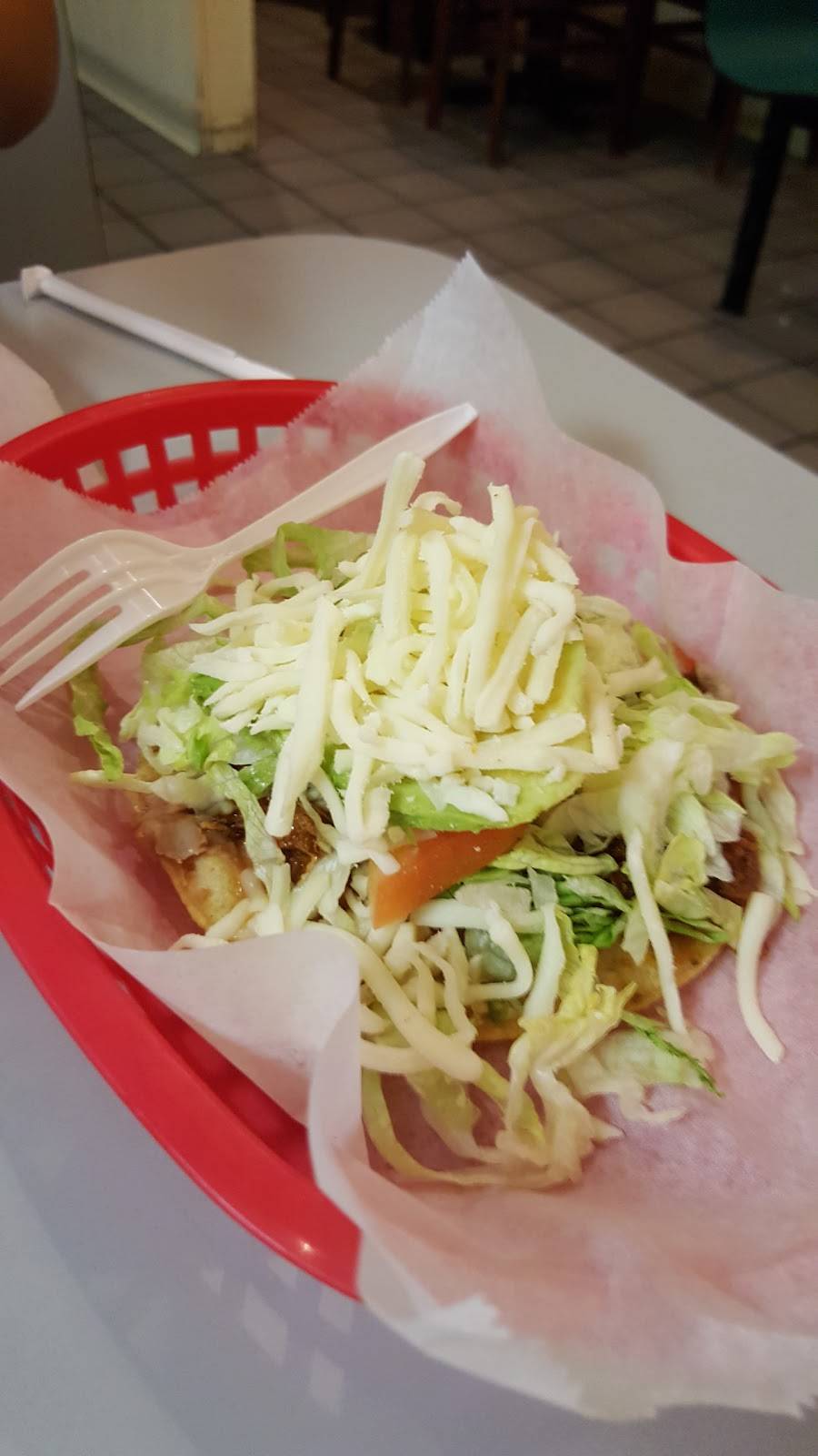 Burritos Arandas | restaurant | 1112 Douglas Rd, Oswego, IL 60543, USA | 6305540037 OR +1 630-554-0037