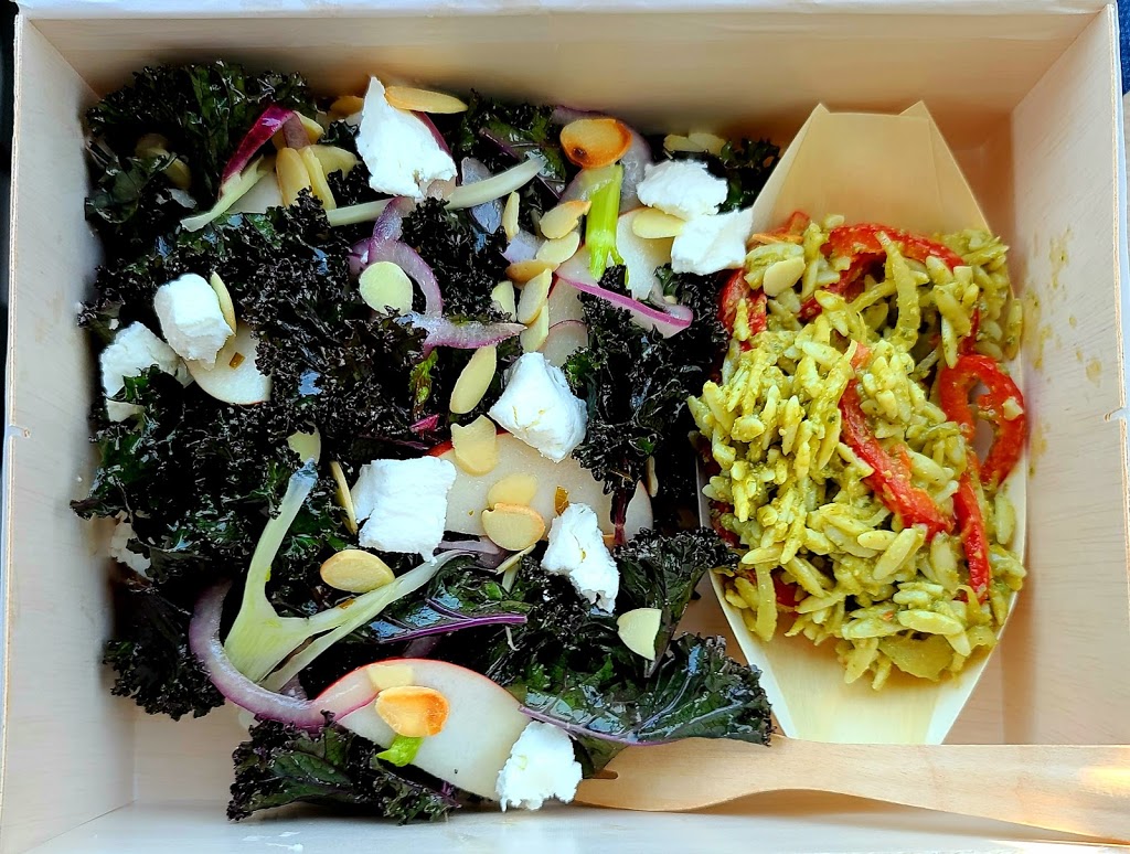 Picnics | restaurant | 101 N Hamilton St, Madison, WI 53703, USA | 6085611707 OR +1 608-561-1707