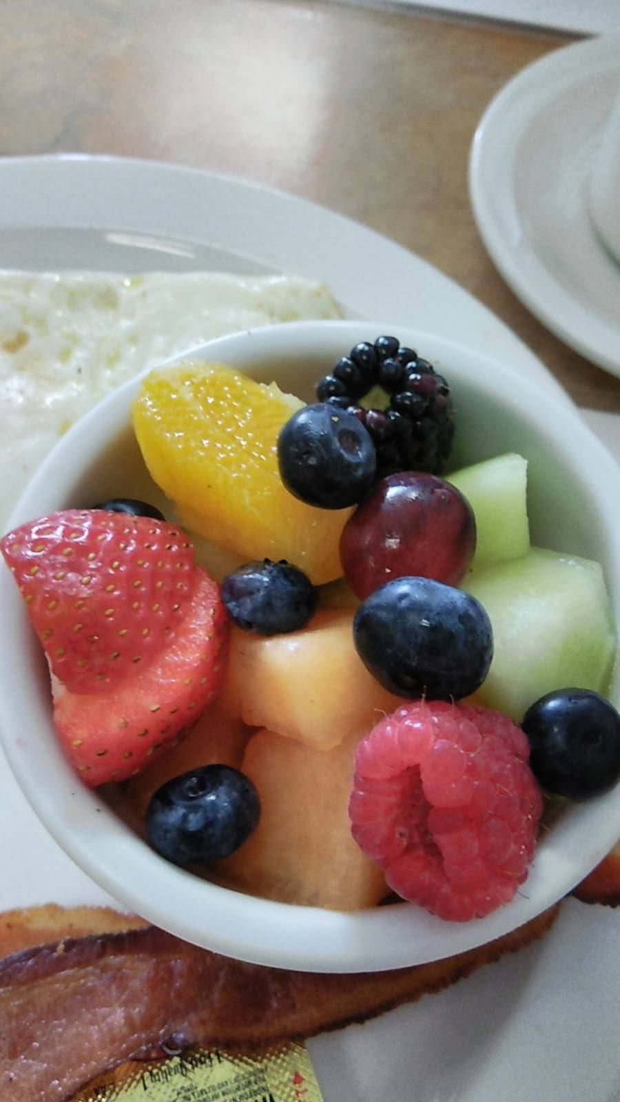 The Cup n Saucer Restaurant | restaurant | 6169 Jog Rd, Lake Worth, FL 33463, USA | 5619664997 OR +1 561-966-4997