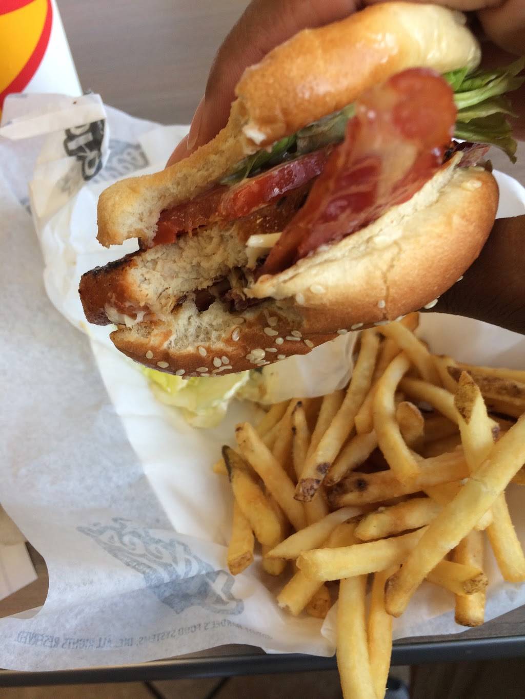 Hardees | restaurant | 1945 Sandy Hook Rd, Goochland, VA 23063, USA | 8045566741 OR +1 804-556-6741