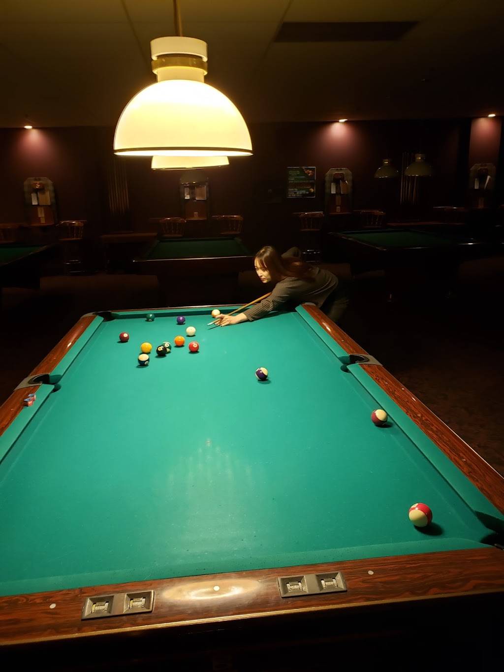 Towne Billiards Inc | restaurant | 17 Marne St, Hamden, CT 06514, USA | 2032817665 OR +1 203-281-7665