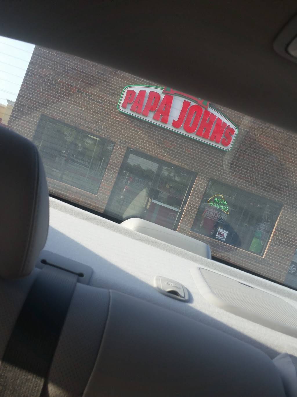 Papa Johns Pizza | restaurant | 3403 N Main St, Hope Mills, NC 28348, USA | 9104242800 OR +1 910-424-2800