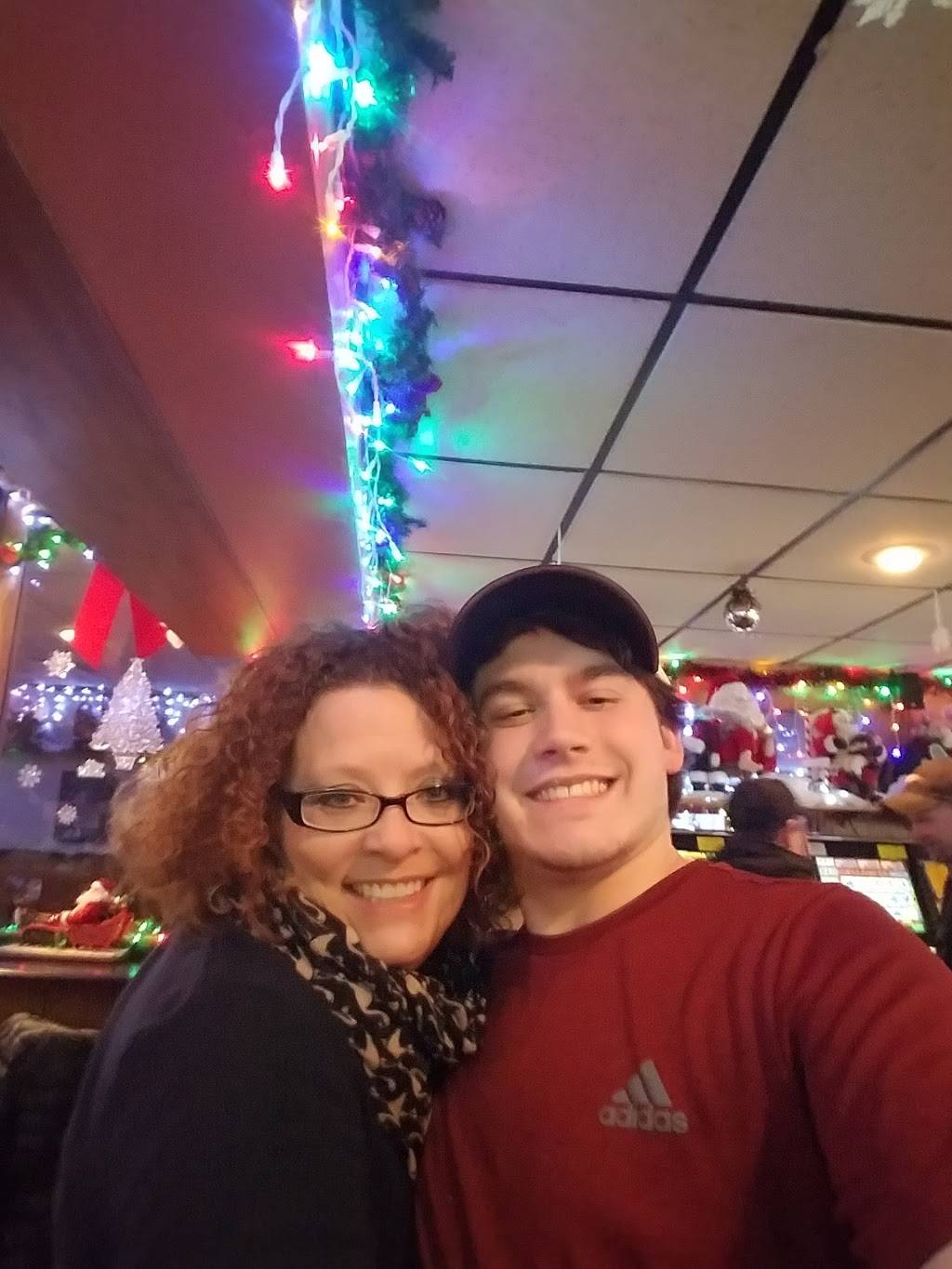 Nancys Jamars | restaurant | 4011 E Wausau Ave, Wausau, WI 54403, USA | 7158452949 OR +1 715-845-2949